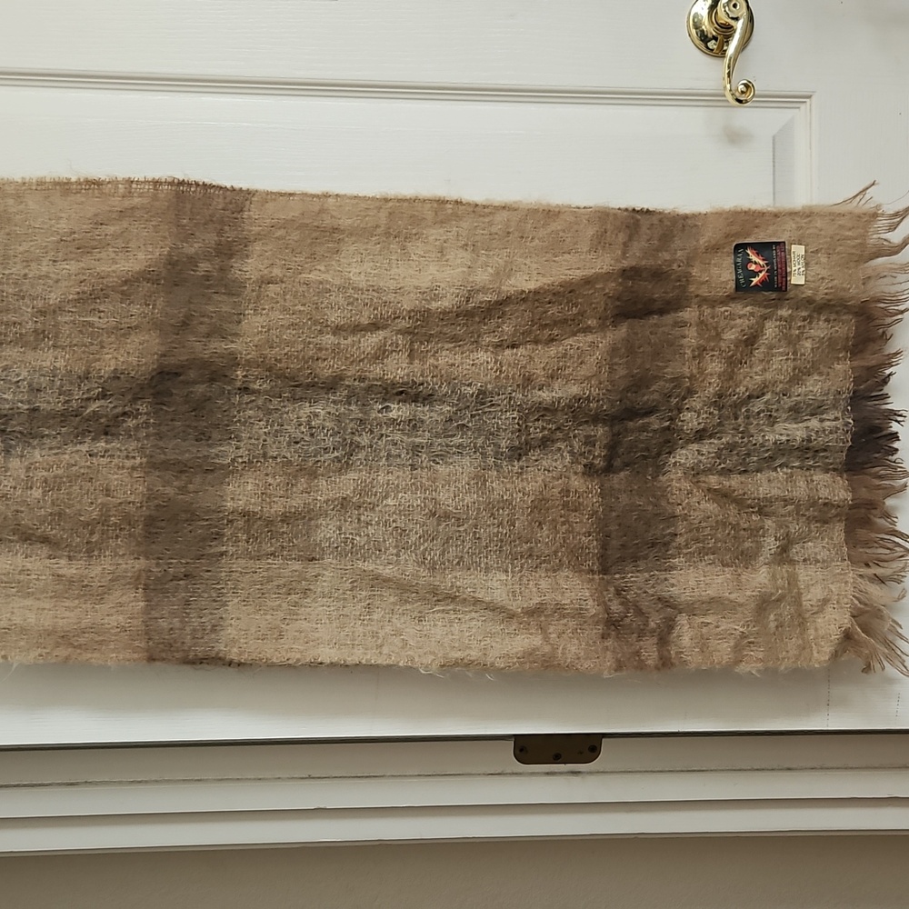Elegant Brown Scarf